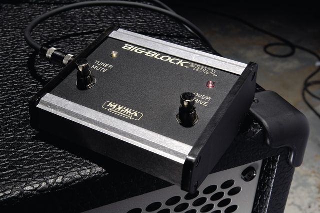 Tuner mute and overdrive are on the same footswitch